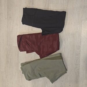 3 Pairs of Old Navy Active Elevate Leggings